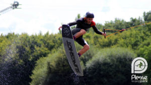 Wakeboard Savenay : apprendre et pratiquer le wakeboard près de Wakeboard Savenay