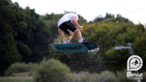 Wakeboard Nozay : apprendre et pratiquer le wakeboard près de Wakeboard Nozay
