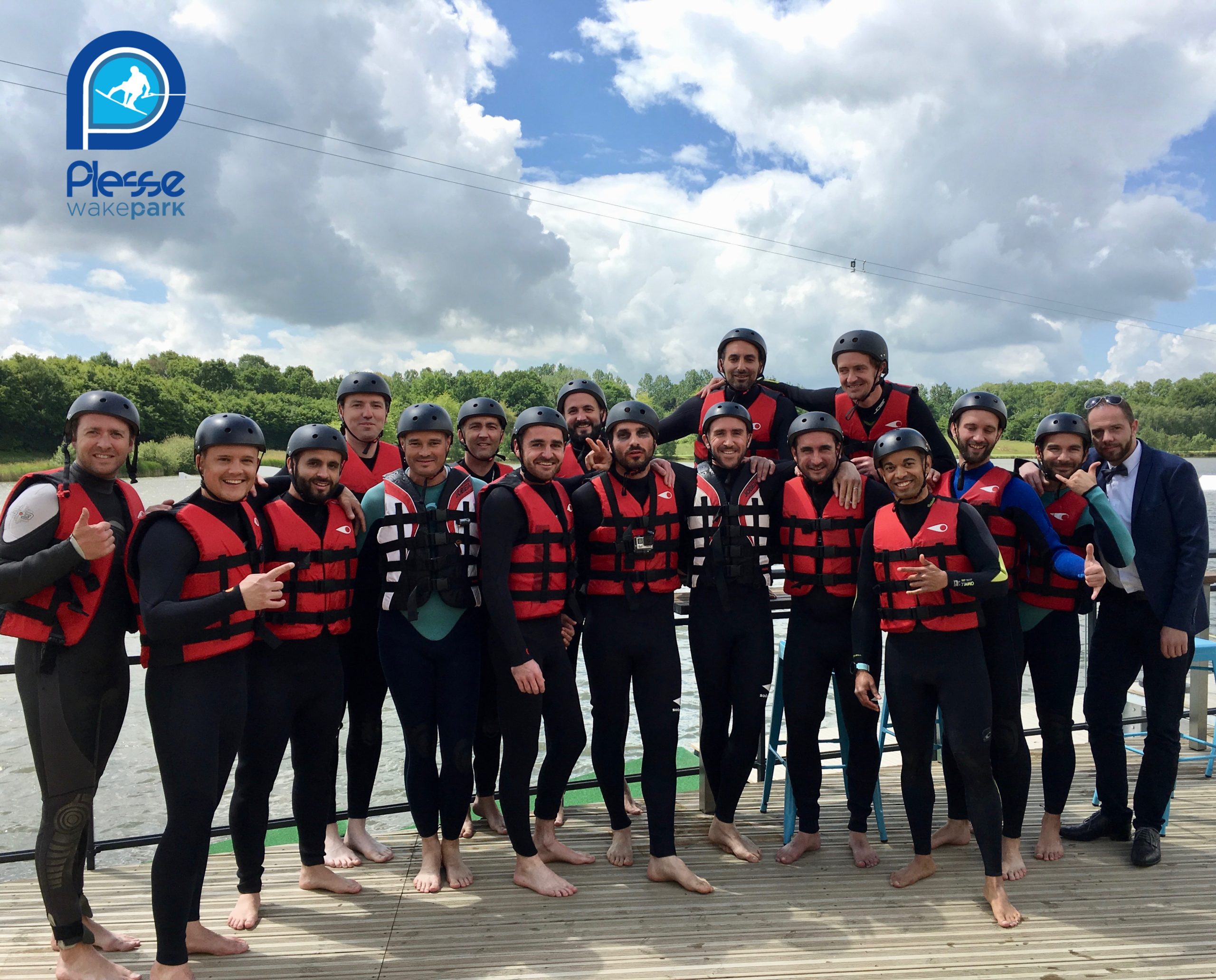 Wake Park Plessé - Incentive & Team Building : motivez vos collaborateurs et clients avec des activités ludiques et pédagogiques au téléski nautique de Buhel